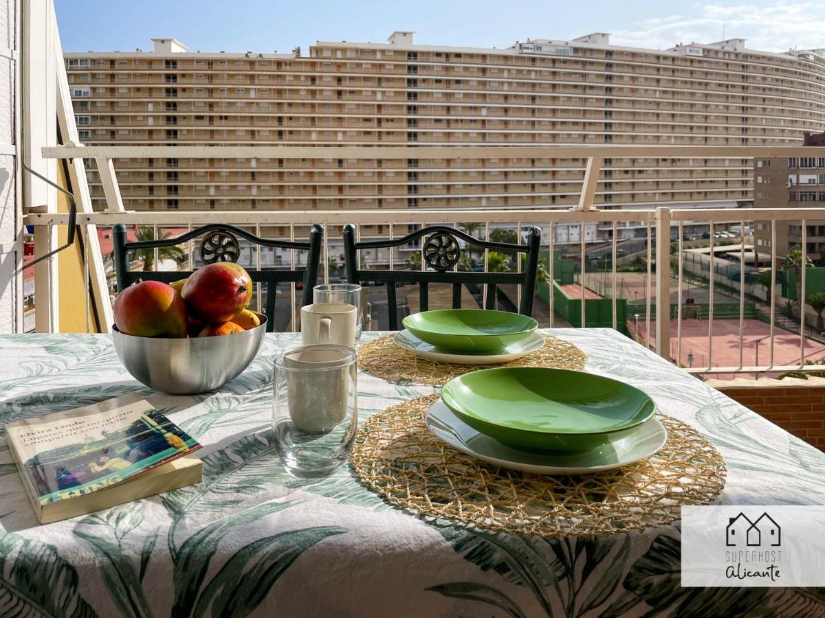 Muy Luminoso, Con Piscina Y A 5 Min De La Playa. Appartement Alicante